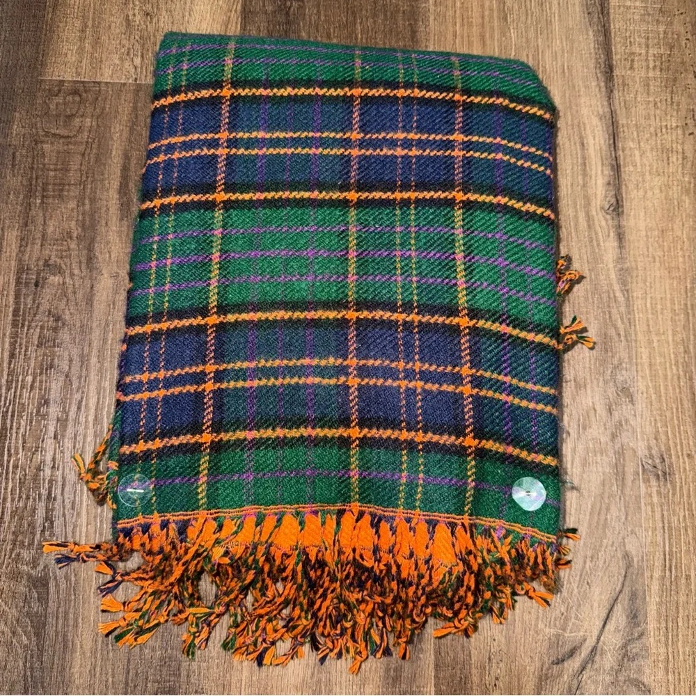 NWOT Rowing Blazers Target Collection Logo Plaid Blanket